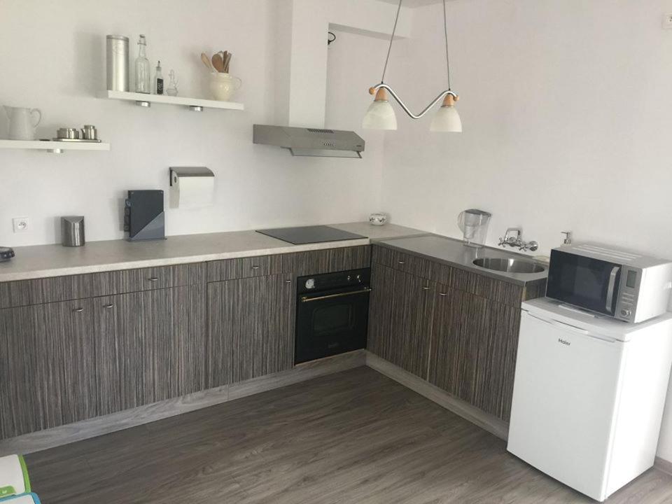 Damhills Apartments Bronowko Bagian luar foto