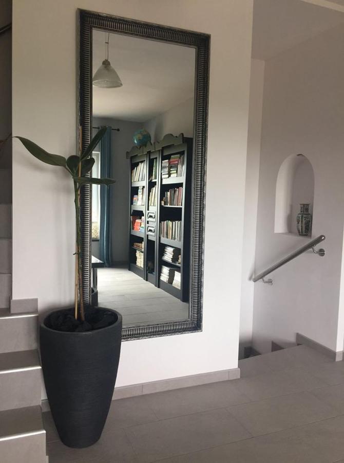 Damhills Apartments Bronowko Bagian luar foto